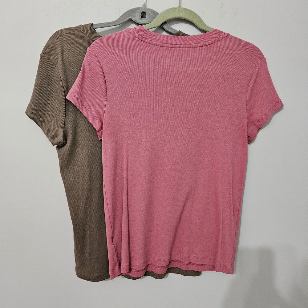 A New Day Womens Ribbed Short Sleeve T-Shirt 2 Pack Mauve Taupe Large Casual - Picture 3 of 10